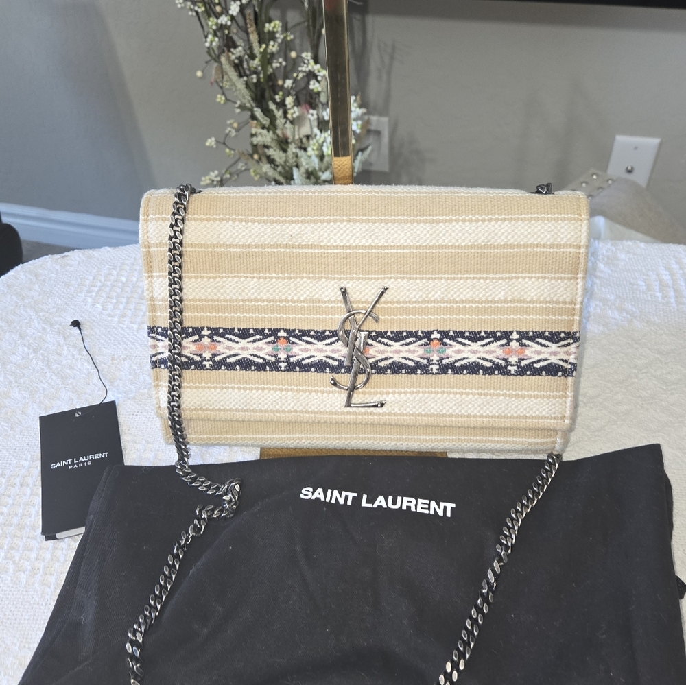 Saint Laurent Straw Crossbody Bag in Cream and Navy Trim - Picture 10 of 11